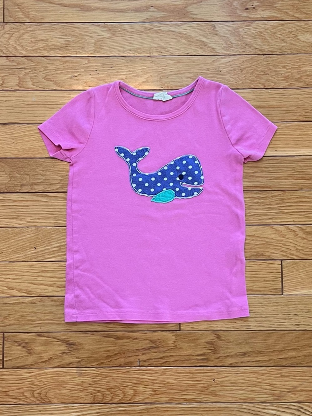 💕3-4 Mini Boden darling pink top with blue whale!